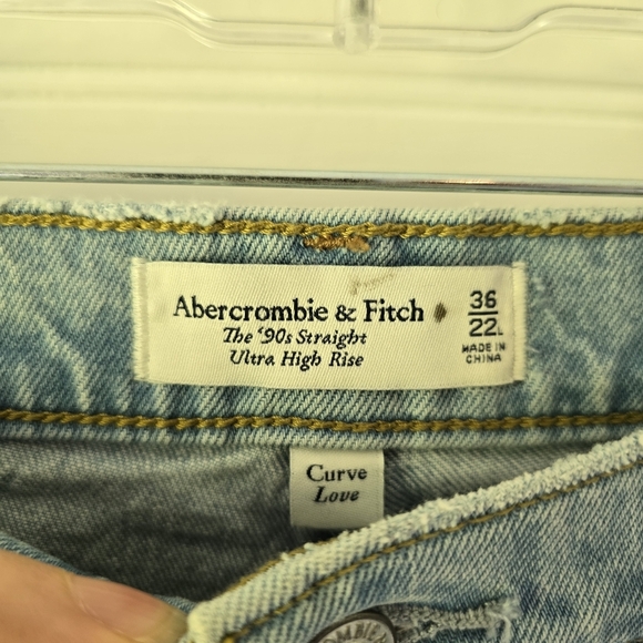 NWT Abercrombie & Fitch Curve Love The 90s Straight Ultra High Rise Vent Hem 22L - Picture 9 of 11